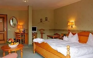 فندق Goebels 4*